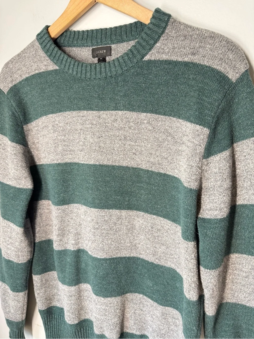 J. CREW Men’s Forest Green Gray Rugby Stripe Wool Blend Y2K Preppy Sweater Sz M